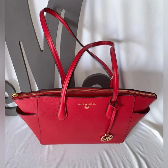 *MICHAEL KORS* Authentic Large Red Leather Jet Set Tote Bag Purse. - Picture 4 of 8